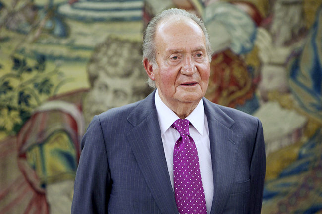 Колишній король Іспанії вирішив покинути країну на тлі корупційного скандалу