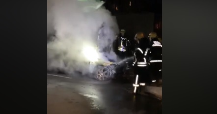 Нардеп Гео Лерос заявив про підпал його авто (відео)
