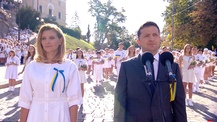 Зеленский вместе с супругой примут участие в торжествах по случаю Дня Независимости Украины — ОП
