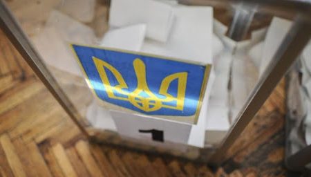 Отмена выборов в ОТГ на Донбассе может быть полем для манипулятивных схем со стороны власти — политолог