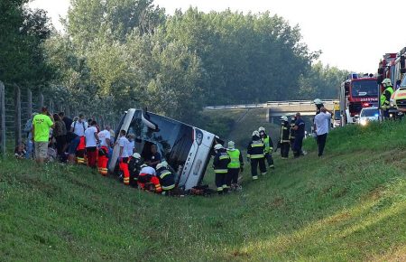 В Угорщині автобус із поляками потрапив у ДТП, є загиблий, постраждали 34 людини
