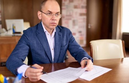 Степанов: Період високої захворюваності COVID-19 в Україні триватиме до квітня