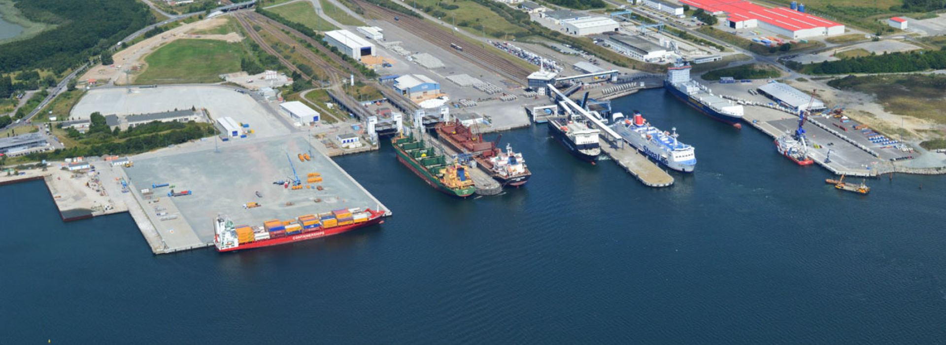 Сенатори США попередили німецький порт Мукран про санкції у зв'язку з «Північним потоком 2»