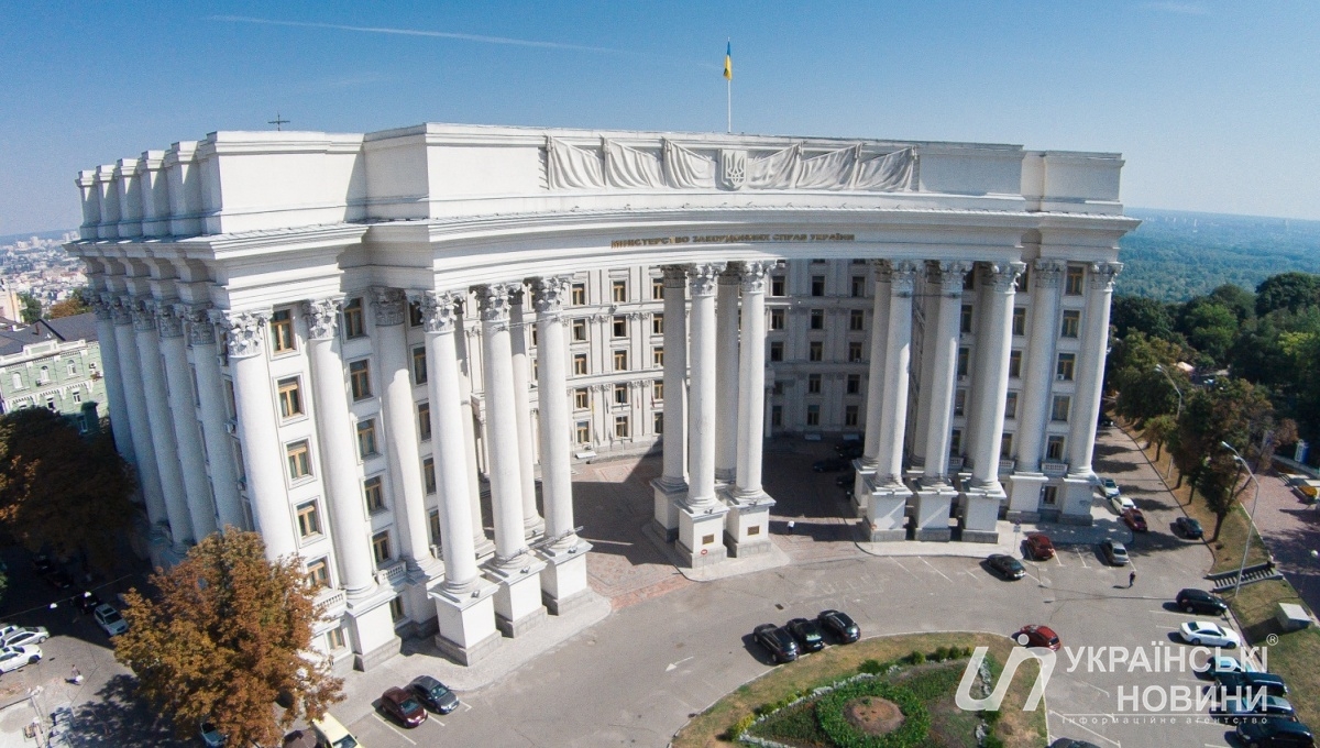 «Консул очікує підтвердження» — МЗС прокоментувало затримання українських журналістів у Мінську