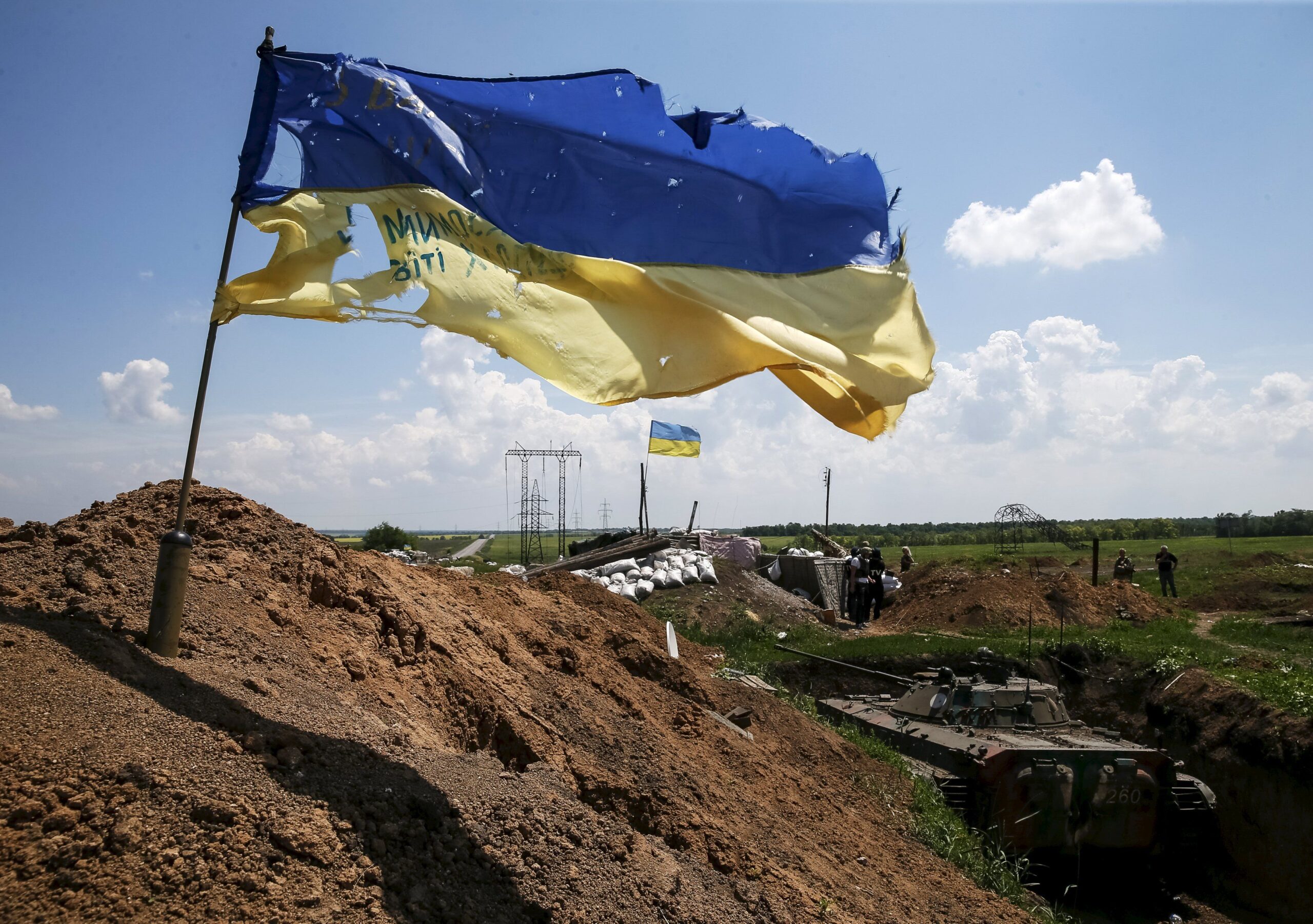 Боевики на Донбассе дважды нарушили перемирие