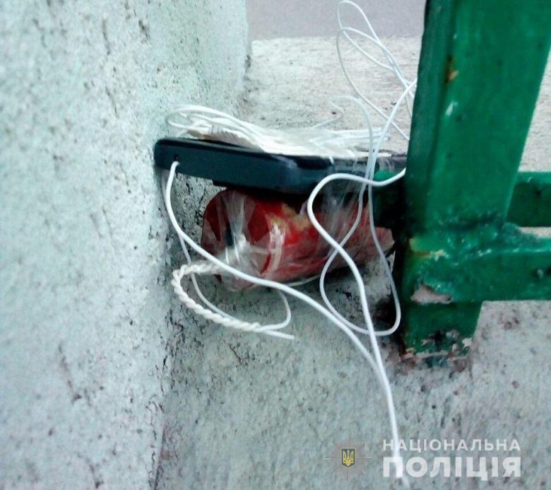 Біля офісу ОПЗЖ у Києві поліція знешкодила вибуховий пристрій