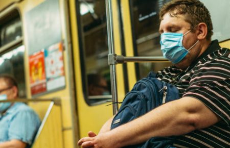 В Україні за добу діагностували 1318 випадків коронавірусу