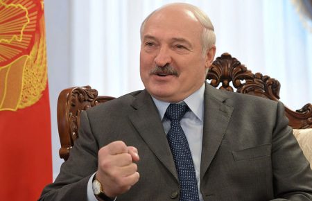 Був міф про те, що Лукашенко гарний господарник і у нього все під контролем — політичний експерт