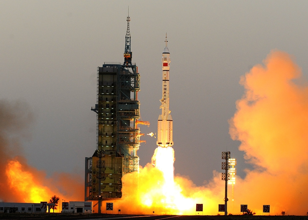 Китай успішно запустив супутники з допомогою ракети морського базування