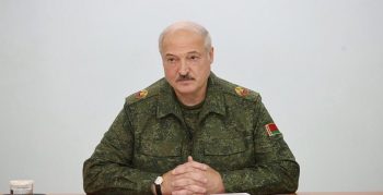 Лукашенка перетворюють в білоруського Кадирова — Алєна Талстая Лукашенка перетворюють в білоруського Кадирова — Алєна Талстая