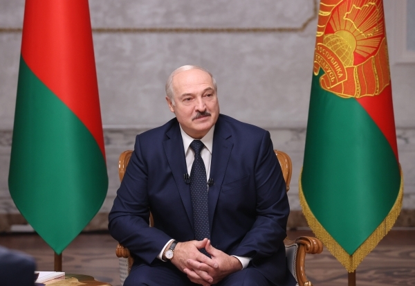 Китай визнав легітимність Лукашенка