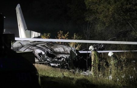 Авіакатастрофа АН-26: ексначальника Харківського університету Повітряних Сил відправили під нічний домашній арешт