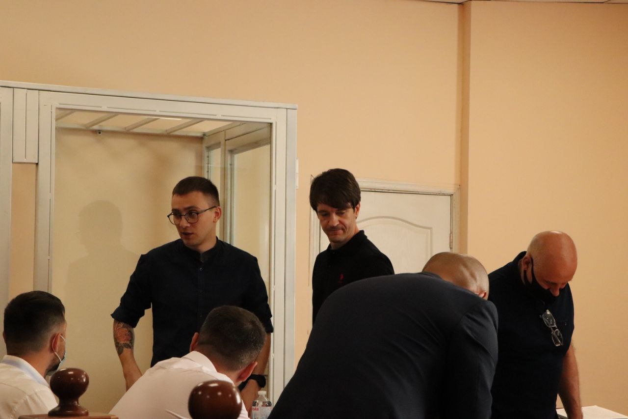 Суд задовольнив клопотання адвокатів Стерненка про відвід колегії суддів