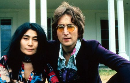 Убийца Леннона извинился перед вдовой Йоко Оно через 40 лет после преступления