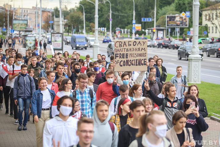 У Мінську студенти вийшли на масовий страйк
