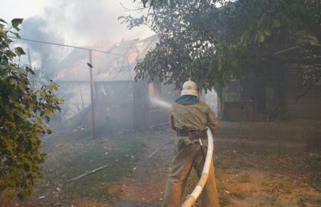Через пожежі на Луганщині та Харківщині 33 людини втратили житло