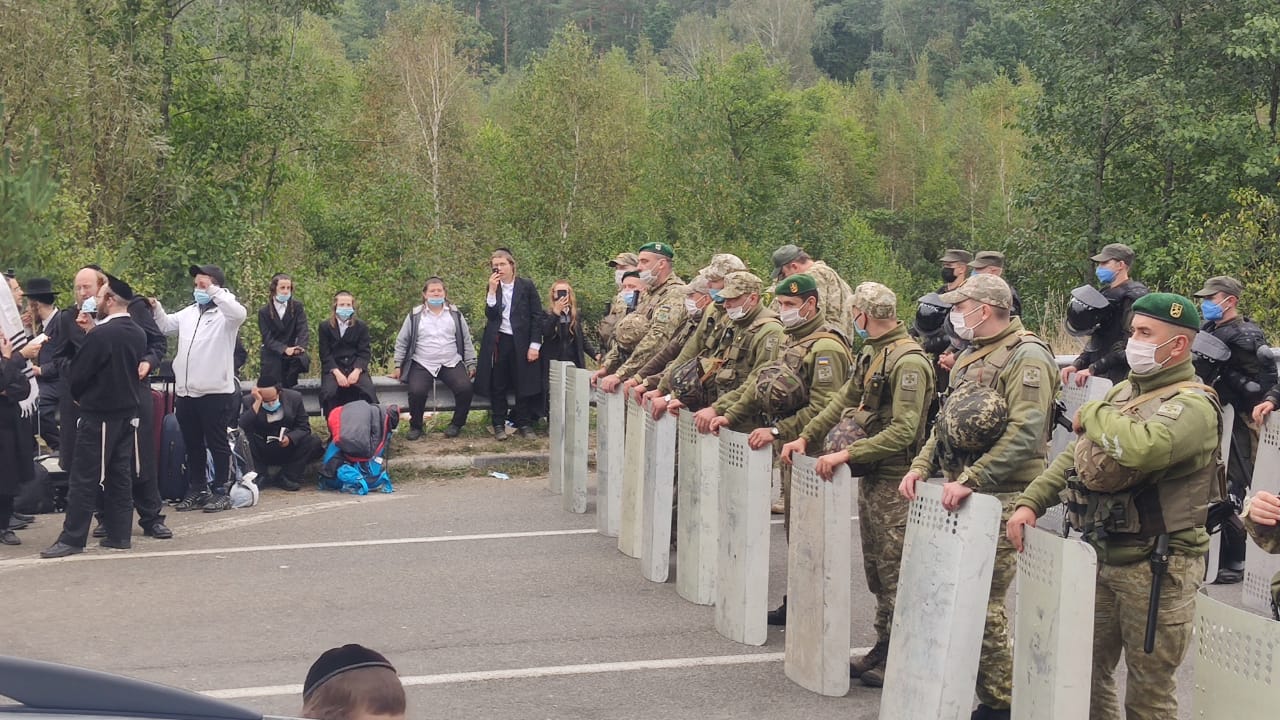 Ситуація з хасидами: Україна закриває пункт пропуску на кордоні з Білоруссю