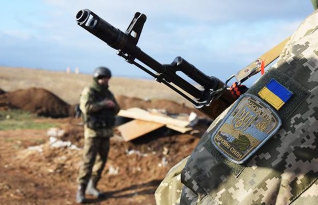 Боевики обстреляли украинские позиции возле Старогнатовки