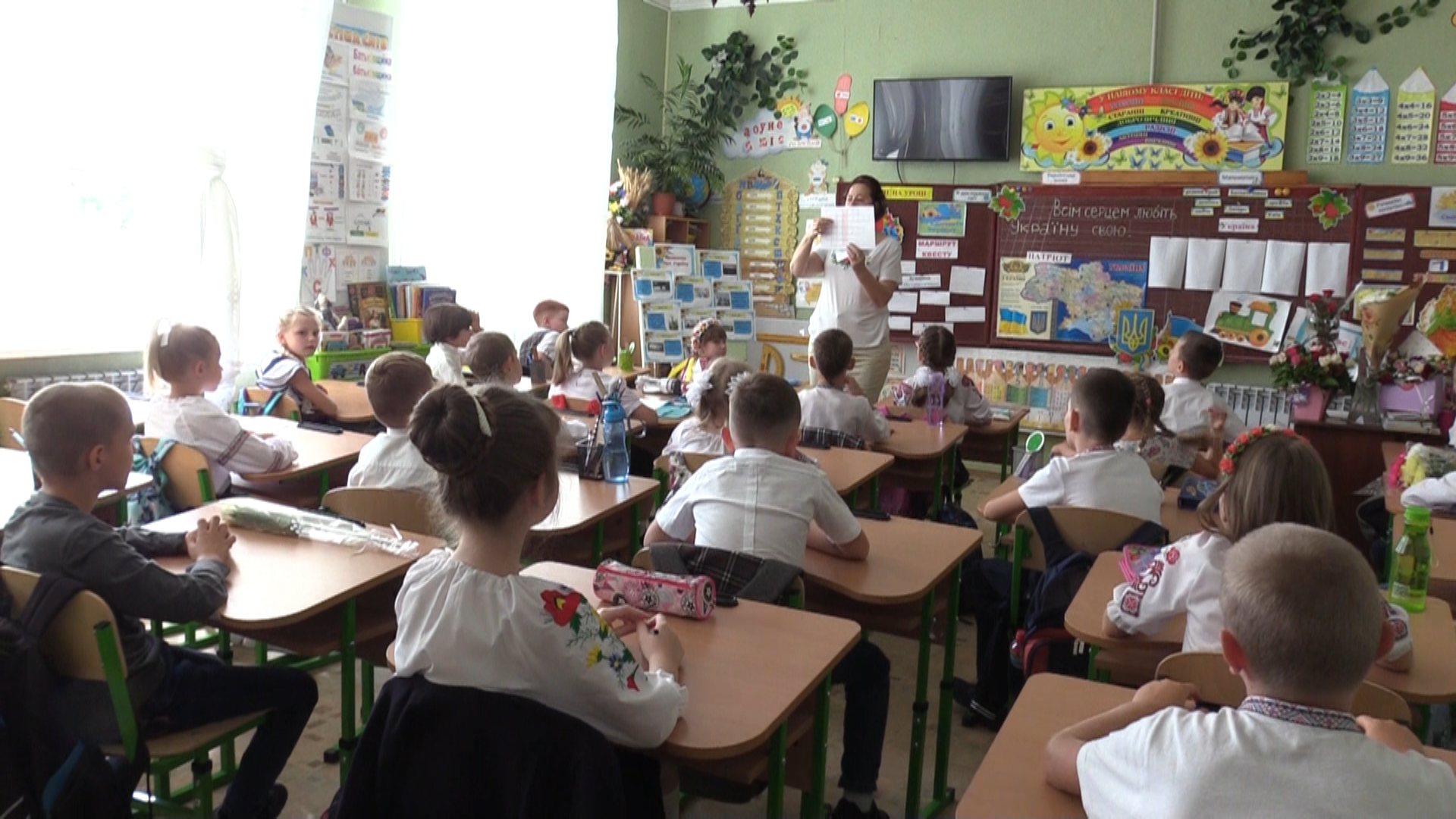 До 1 вересня на Луганщині відремонтували п'ять дитячих садків, стільки ж шкіл та стадіонів