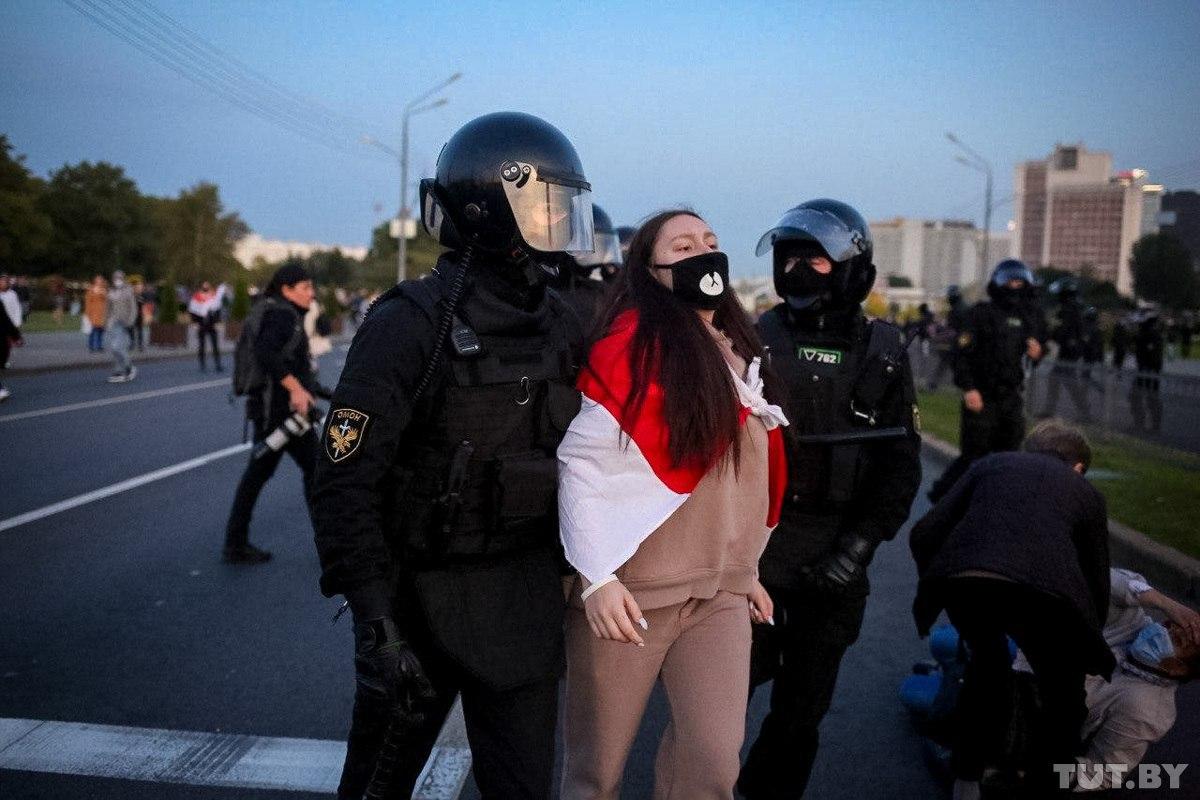 Щонайменше 259 людей затримали у Білорусі на протестах після інавгурації Лукашенка
