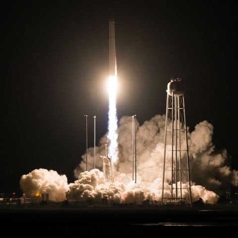 NASA відправила до МКС ракету Antares, частково виготовлену в Україні