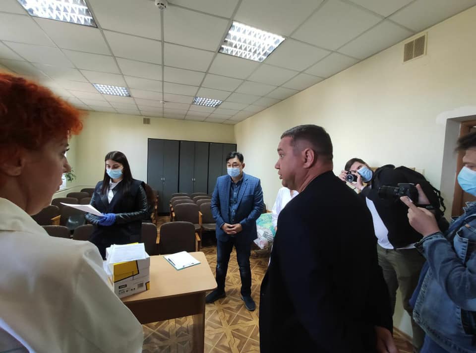 У Миколаєві поліція перевіряє лікарню через благодійну допомогу політика