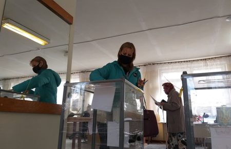 Максимальна явка на виборах в Одеській області, найменша — у Чернівецькій та Івано-Франківській — ЦВК
