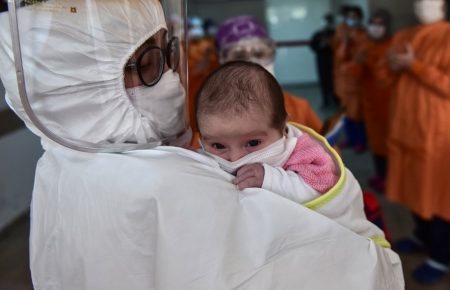 За рік у світі народжується майже 2 млн мертвих немовлят, COVID-19 може збільшити цю цифру на 200 тисяч — звіт ООН