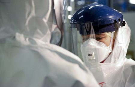 В Україні немає лабораторій з потрібним для дослідження вакцин рівнем захисту — біофізик