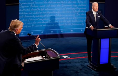 Вибори президента США: кандидатам вирішили вимикати мікрофони після того, як Трамп 71 раз перебив Байдена