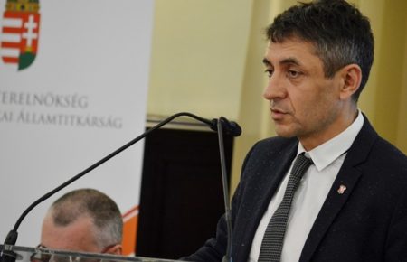 На Закарпатье госсекретарь Венгрии агитировал за одну из партий — ОПОРА