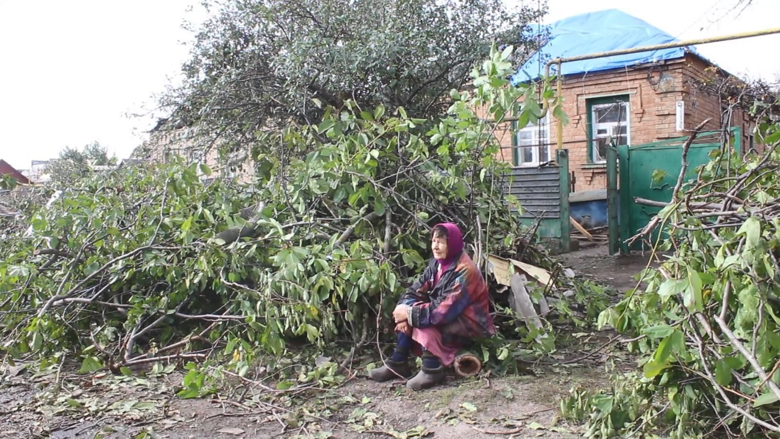 Непогода в Кропивницком: повреждены 250 домов, более 2 тыс. абонентов без газа (фото)