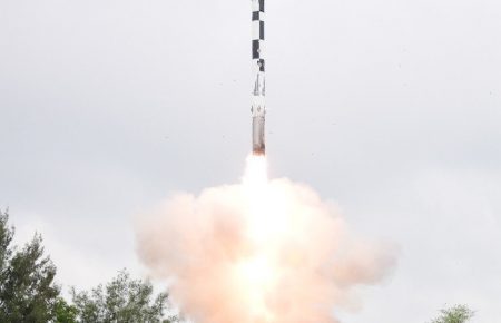Індія випробувала нову надзвукову ракету, здатну нести ядерну боєголовку