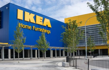 Компанія IKEA не виявила у своїх поставках незаконно заготовленої деревини з України