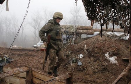 Бойовики на Донбасі відкрили вогонь поблизу Водяного — штаб ООС
