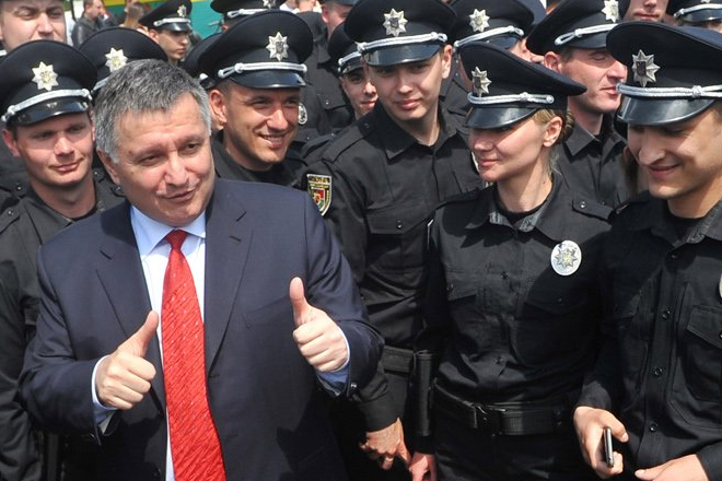 58,5% поліцейських в Україні вважають проваленою реформу правоохоронних органів — Кобзін