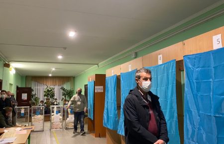 У день виборів поліція зафіксувала близько 4400 адмінправопорушень — Варченко