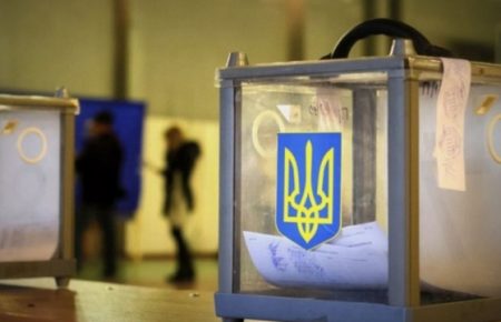 В Україні поки не встановили результати виборів у 11 місцевих рад та 6 мерів