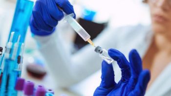 Коли президент каже про виробництво вакцини від COVID-19 в Україні, йдеться насправді про її фасування — Досенко Коли президент каже про виробництво вакцини від COVID-19 в Україні, йдеться насправді про її фасування — Досенко