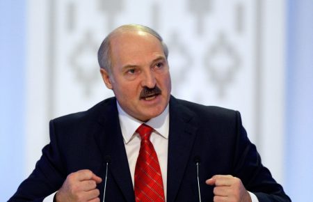 Лукашенко заявив про «наявність центру американських спецслужб у Києві»