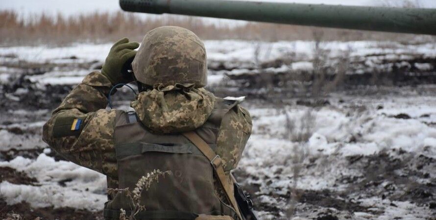 Бойовики на Донбасі стріляли неподалік Новотроїцького та Шумів