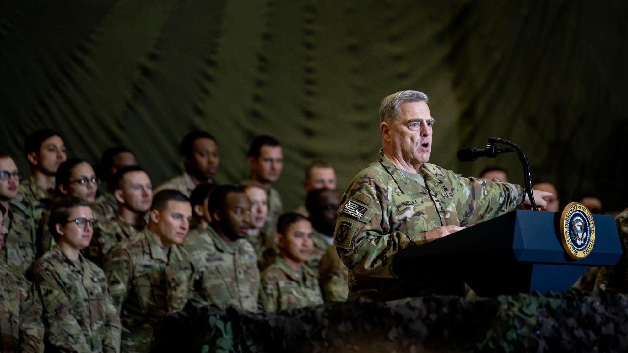 США планують подальше виведення своїх військ з Афганістану та Іраку