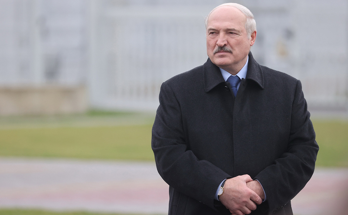 Ректор КНУ закликав вчену раду терміново позбавити Лукашенка почесного звання