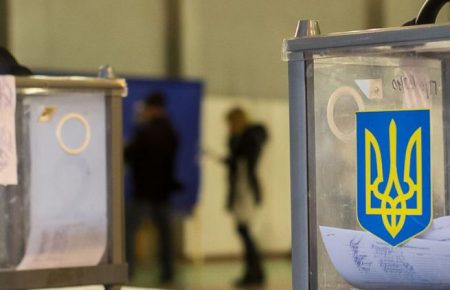 В 11 містах України проходить другий тур виборів міських голів