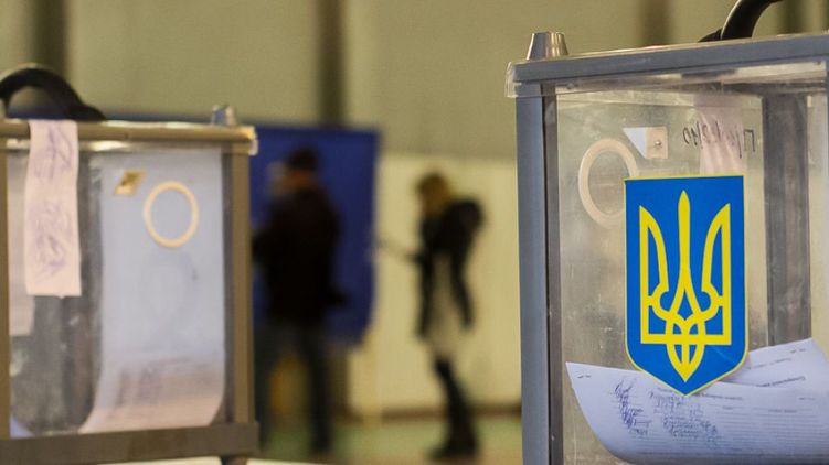 В 11 городах Украины проходит второй тур выборов городских голов