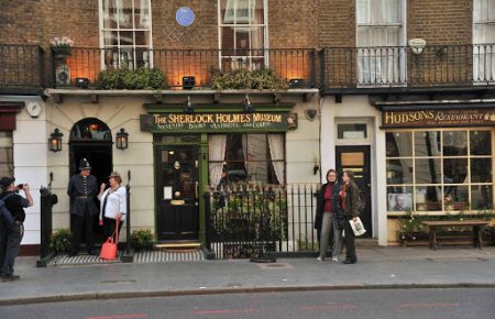 Власниками «будинку Шерлока Холмса» у Лондоні виявилися донька та онук Назарбаєва — The Times