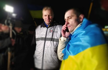 Політв'язень Олександр Шумков приїхав з РФ в Україну: «Я не знаю, чому мене не було у списках на обмін»