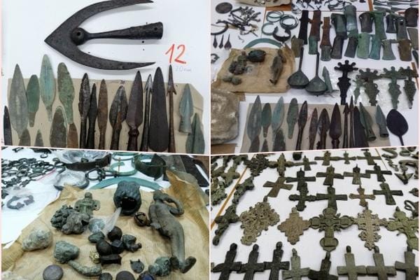 Сербские таможенники в грузовике из Украины обнаружили крупную партию ценных археологических артефактов (фото)