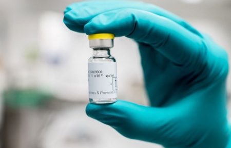 ЄС починає масову вакцинацію від коронавірусу 27 грудня