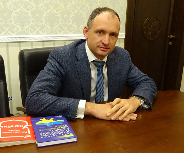 Прокурори відкликають клопотання про обрання запобіжного заходу Татарову